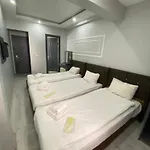 Abam Hotel