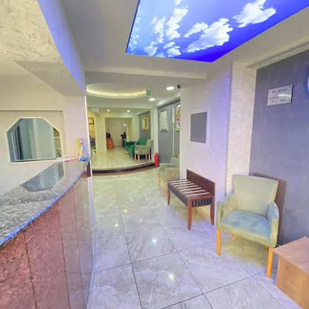 Abam Hotel 3*